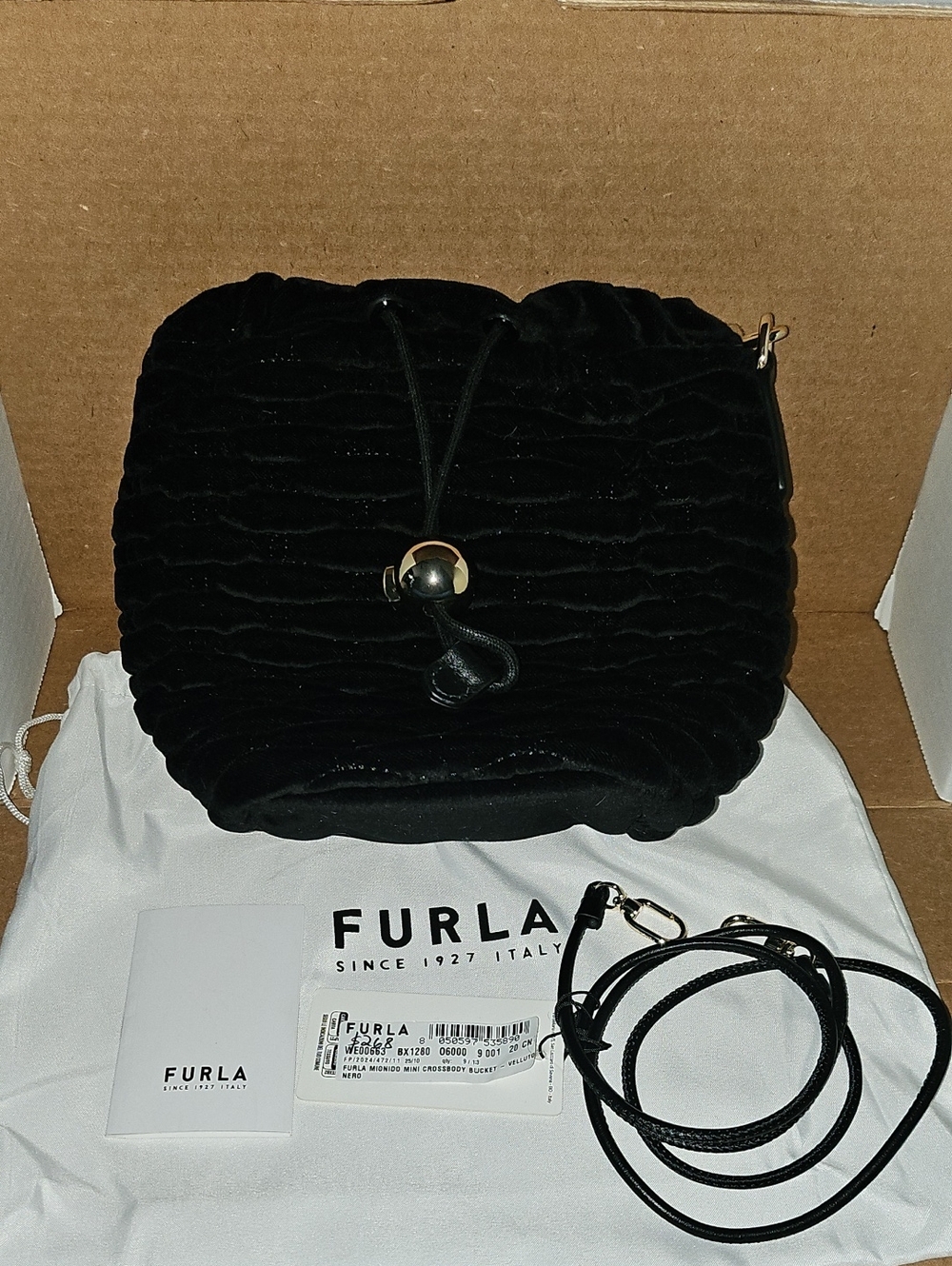 NWT Furla Mionido Mini Crossbody Bucket (Velluto Nero) Bag
